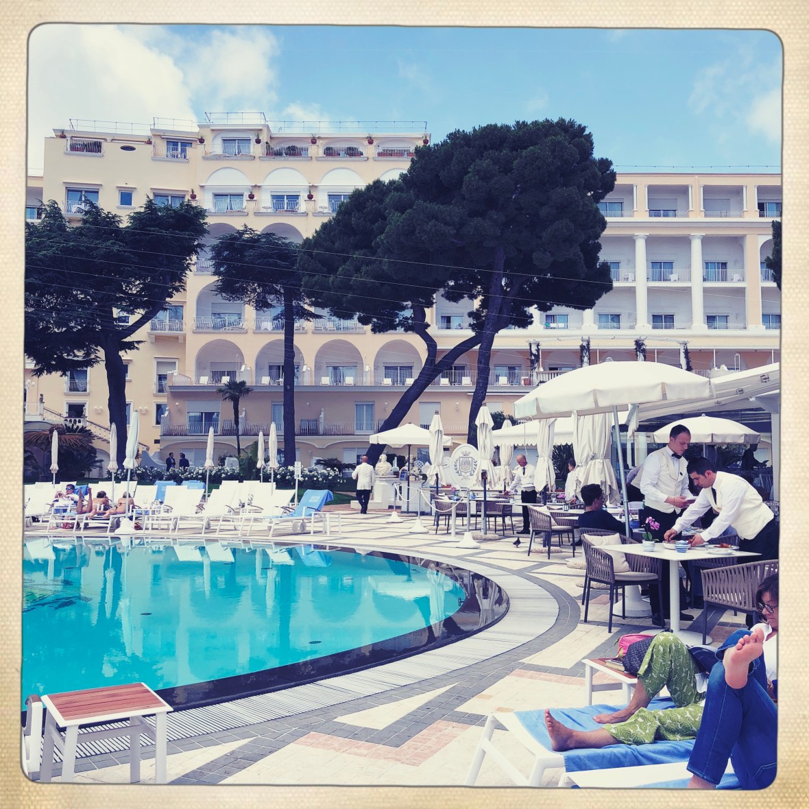 HipstamaticPhoto-547735789.227770