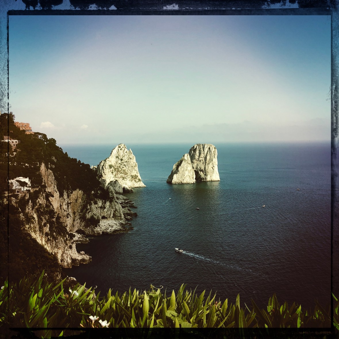 HipstamaticPhoto-547656005.026327