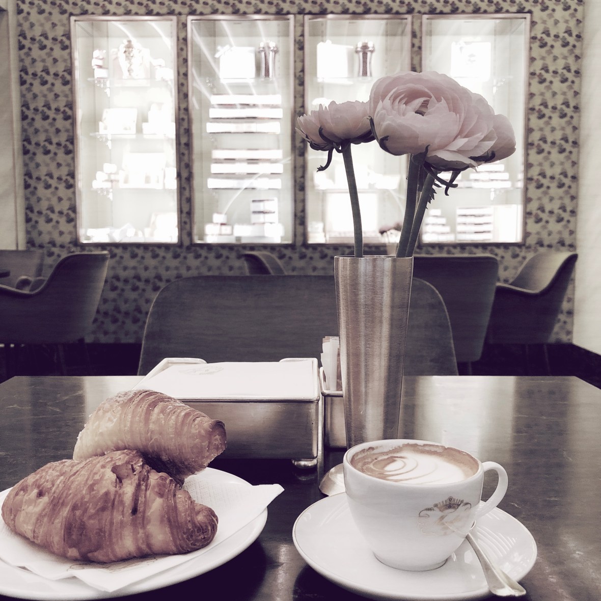 HipstamaticPhoto-561108567.921390