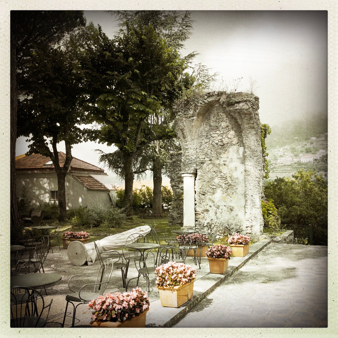 hipstamaticphoto-552038977.958858