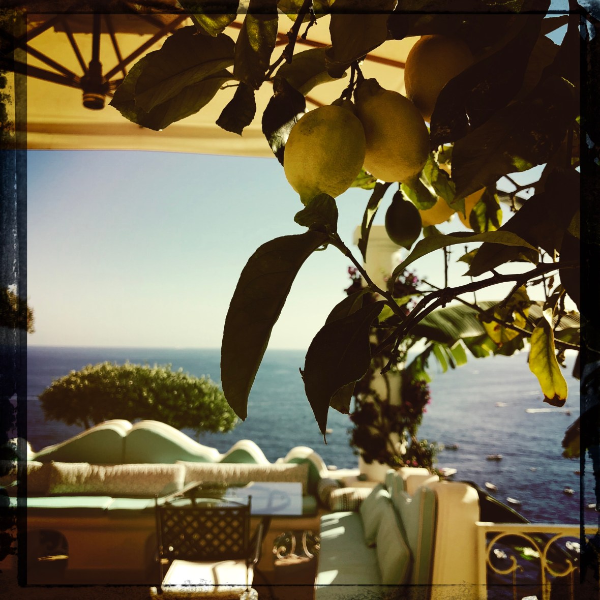 hipstamaticphoto-552150408.041852